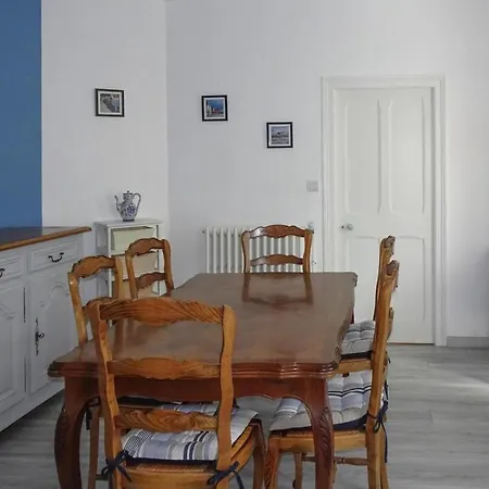 Дом отдыха Vacation House, Пленёф-Валь-Андре